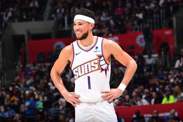 东决G4-凯尔特人险胜步行者 4-0横扫进总决赛