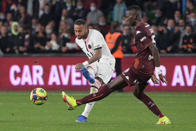 恩比德乔治狂打铁76人负魔术 老鹰送奇才7连败